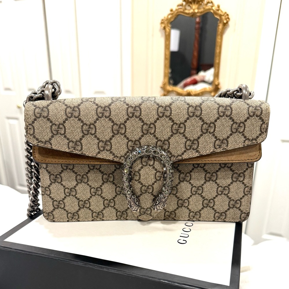 Gucci Dionysus Small GG Supreme Shoulder Bag – Crystal Tiger Head - Picture 3 of 12